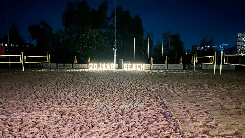 20 jaar beach
